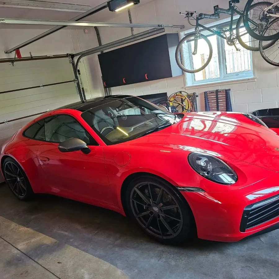 Red Porsche 911